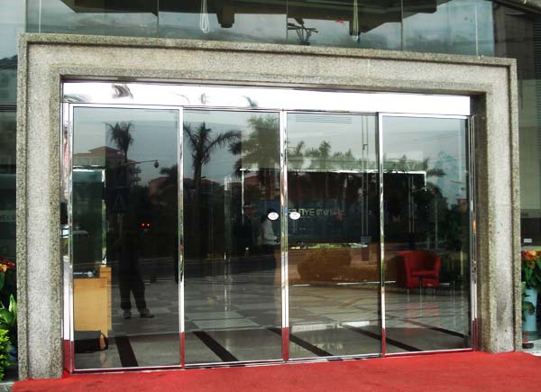 永達大廈<a href=http://m.harmcentral.com/products/zdm1/ target=_blank class=infotextkey>自動門</a>.jpg